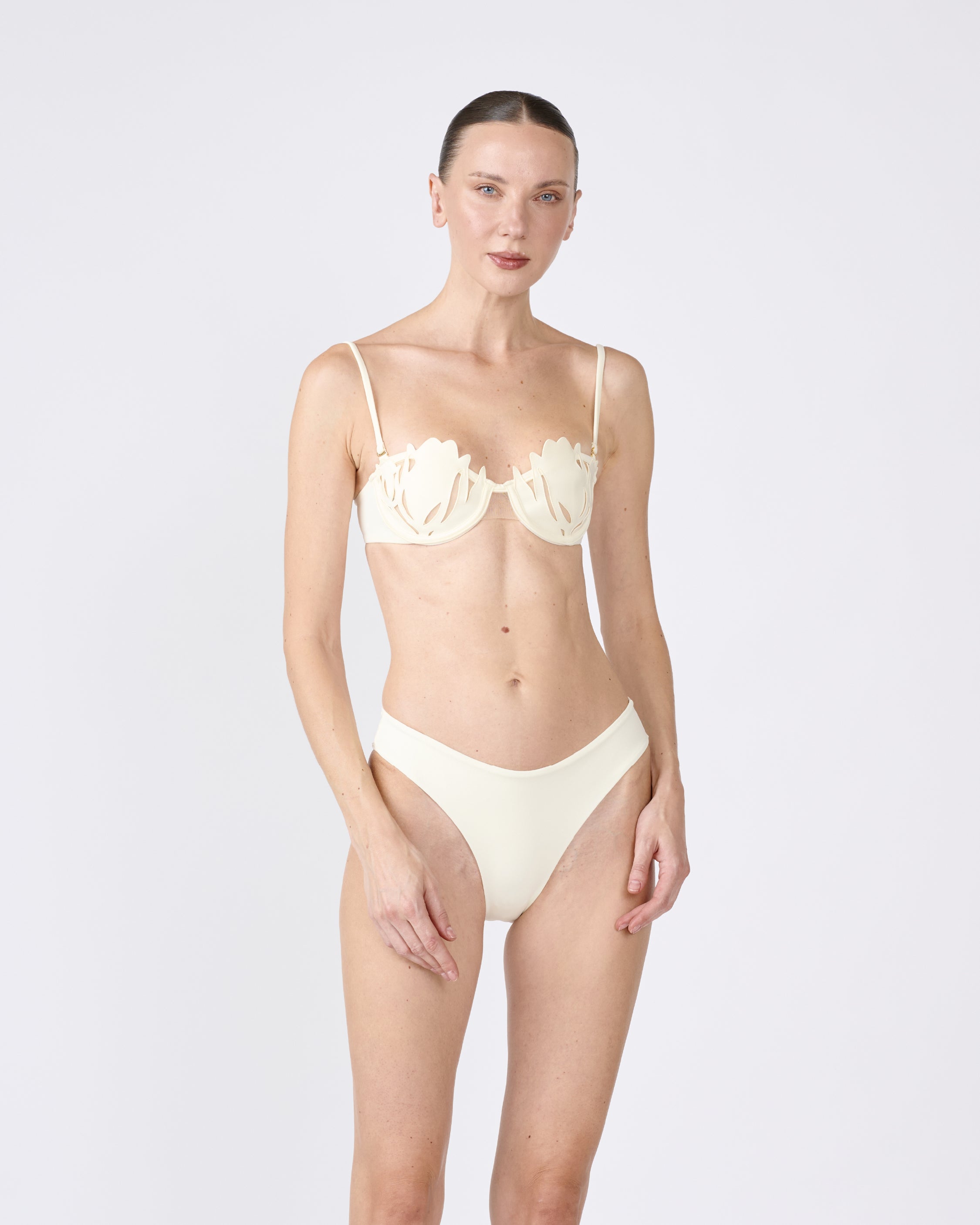 AVA BIKINI TOP